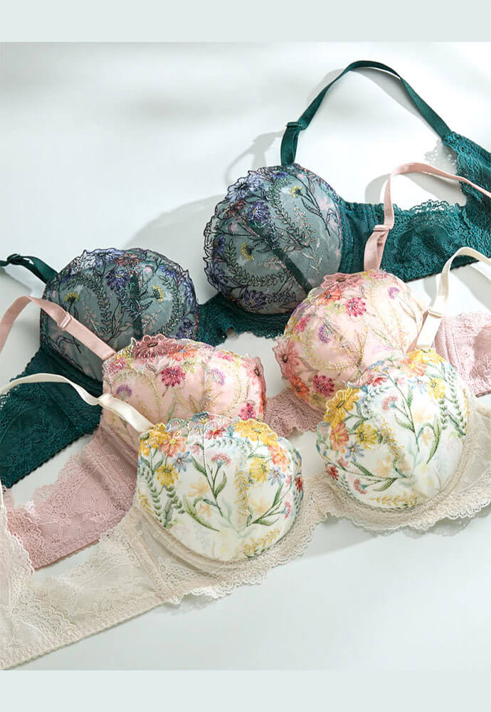 ウンナナクール