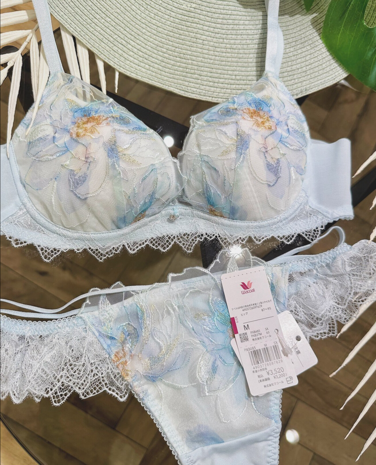 夏めくブラ