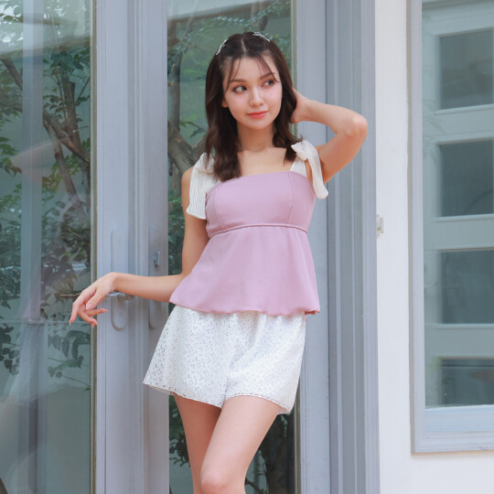 パステルカラーが可愛い肩リボンキャミ♡