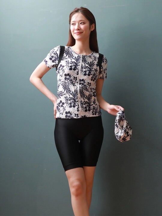 大人気フィットネス水着！