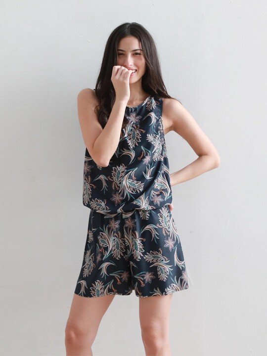 体型カバー水着で自信を持とう！