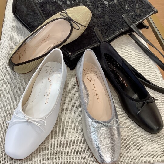 毎日に寄り添うバレエシューズ入荷しました！