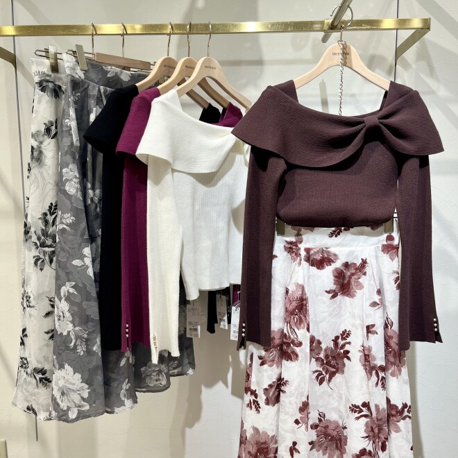 新作　水彩フラワーカットジャガードスカート♡