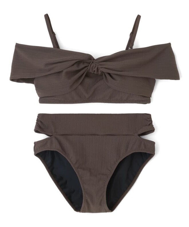 【新作】オフショル水着入荷