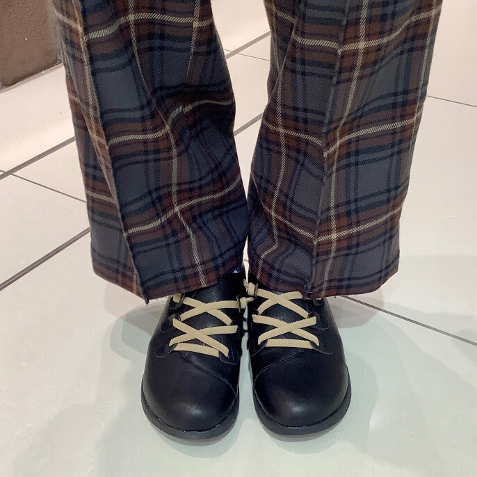 ゴム紐コンフォートシューズ入荷しました！