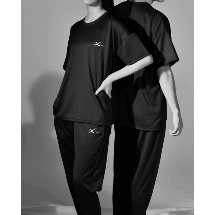 CW-Xのリカバリーウェア