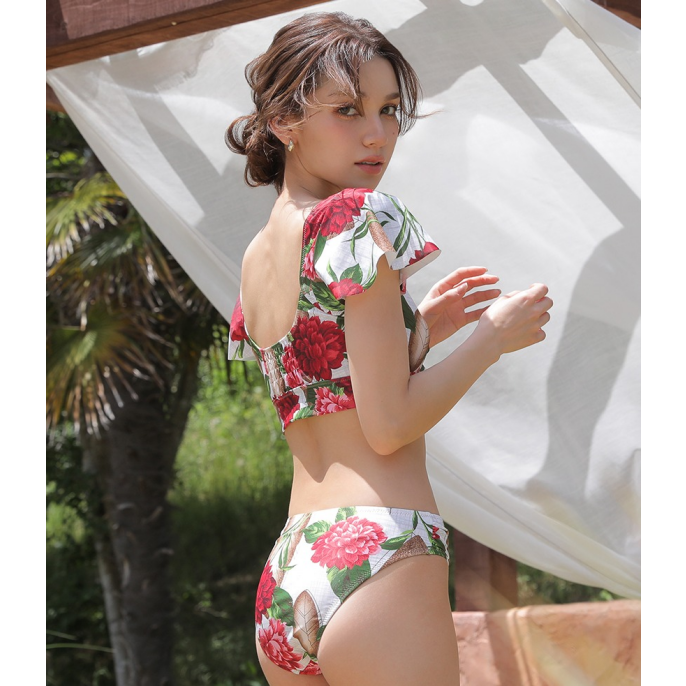 気になる腕のボリュームを可愛くカバー♡