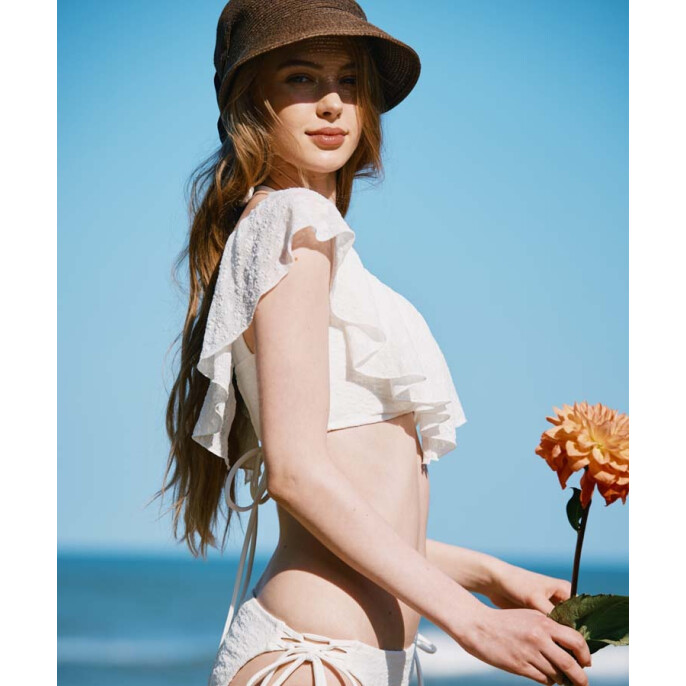 【盛りつつ美胸】フリルワイヤービキニ【楽盛り】