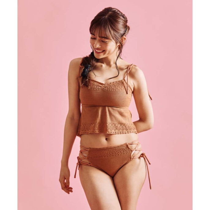 程よいカバー　ニットクロシェットドッキングブラビキニ