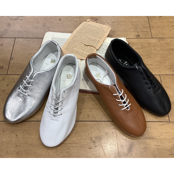 イギリスのダンスシューズブランドCROWN から新色が登場!