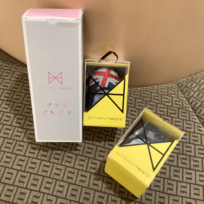【BUTTERFLY TWISTS】POP UP