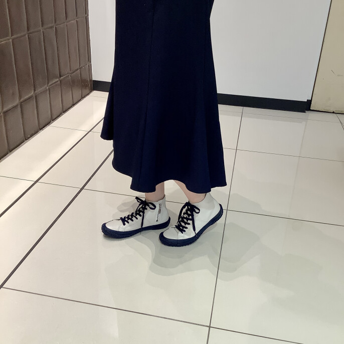 【SPINGLE】 WASH別注カラーホワイト×ネイビー入荷しております!