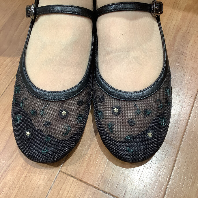 シースルーメリージェーンフラットシューズ登場！